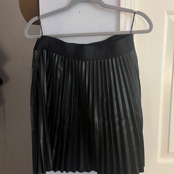 DKNY Women's Skirt Faux Leather Trim MIDI Black Size 2
